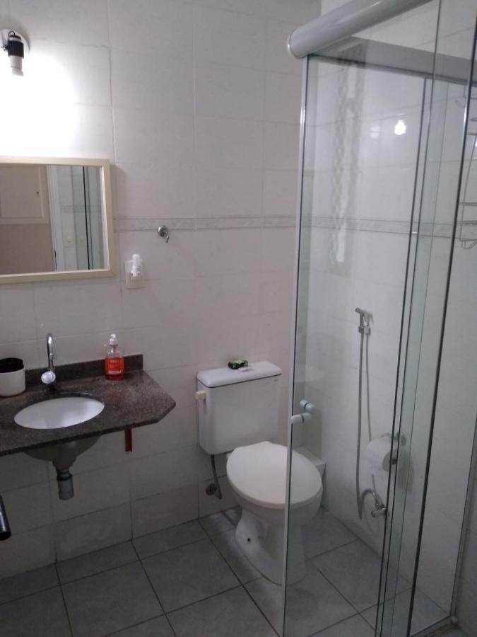 Apartamento Em Pitangueiras - 100 Metros Da Praia 瓜鲁雅 外观 照片